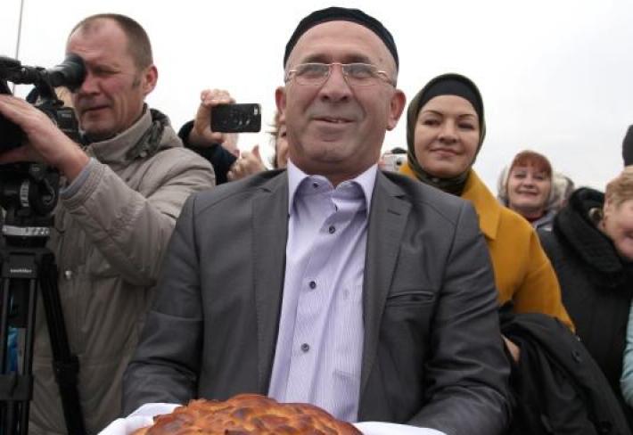 Этот каравай увезут в Армению